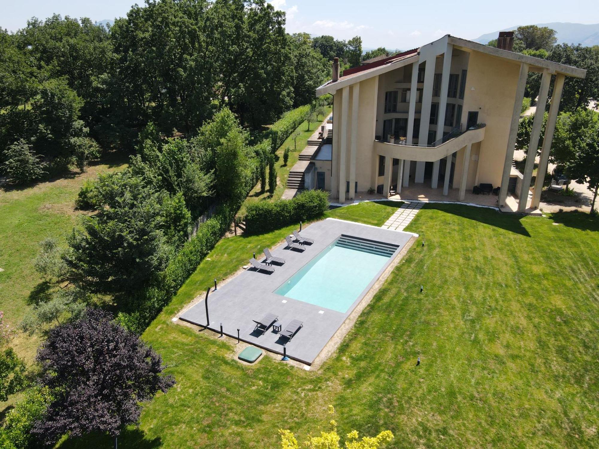 Le Colonne Bed and Breakfast Cassino Buitenkant foto