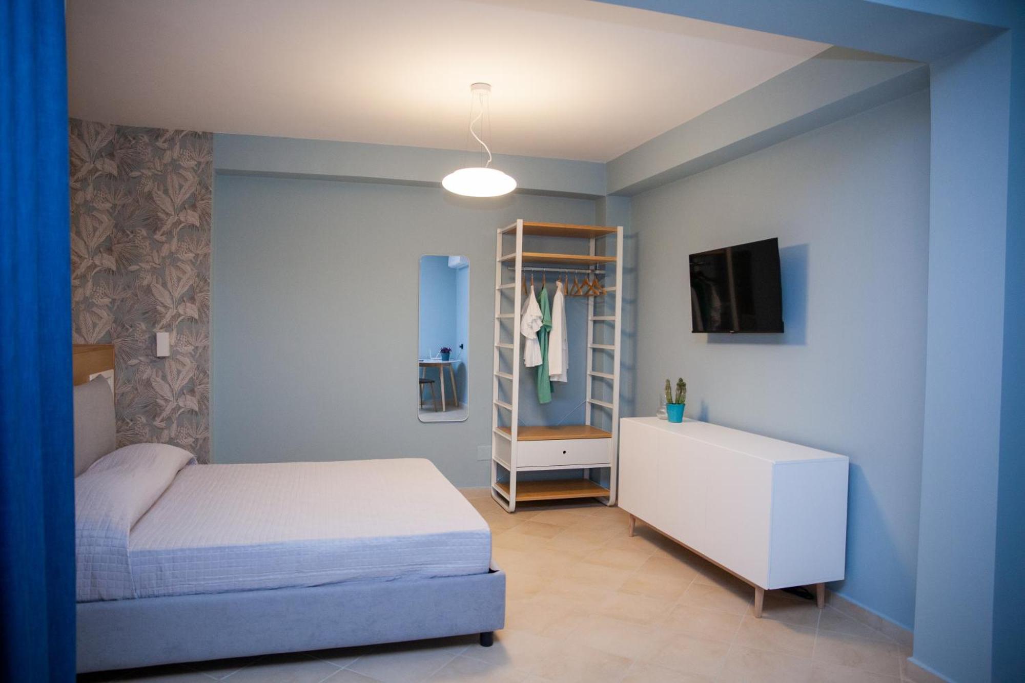 Le Colonne Bed and Breakfast Cassino Buitenkant foto